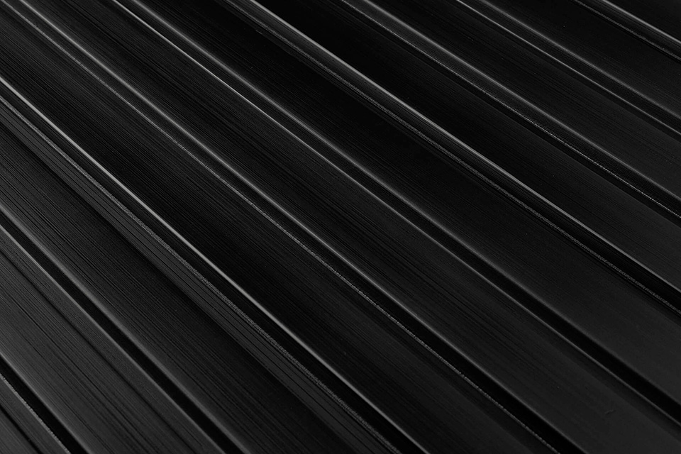 Olmo black træpaneler